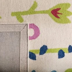 Safavieh Kids SFK918 Hand Tufted Area Rug - Safavieh -Child Home Decoration Store GUEST 168d99a4 5511 4022 aa9a b638f2faa4dd