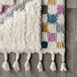 NuLOOM Lilou Moroccan Kids Tassel Area Rug -Child Home Decoration Store GUEST 35accabb 8e5a 425b 950f 4dd7fb443921